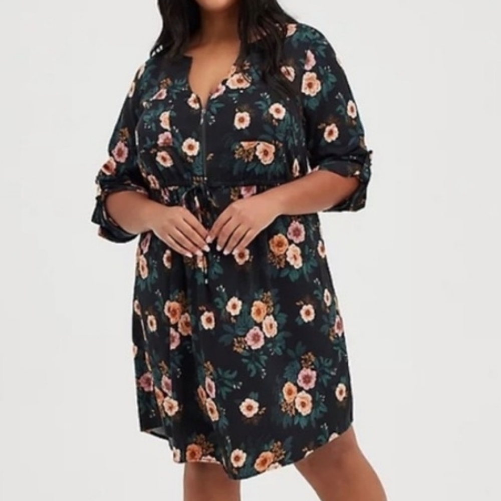 Torrid Black Floral Challis Zip Dress With Drawstring Waist- Size 3x